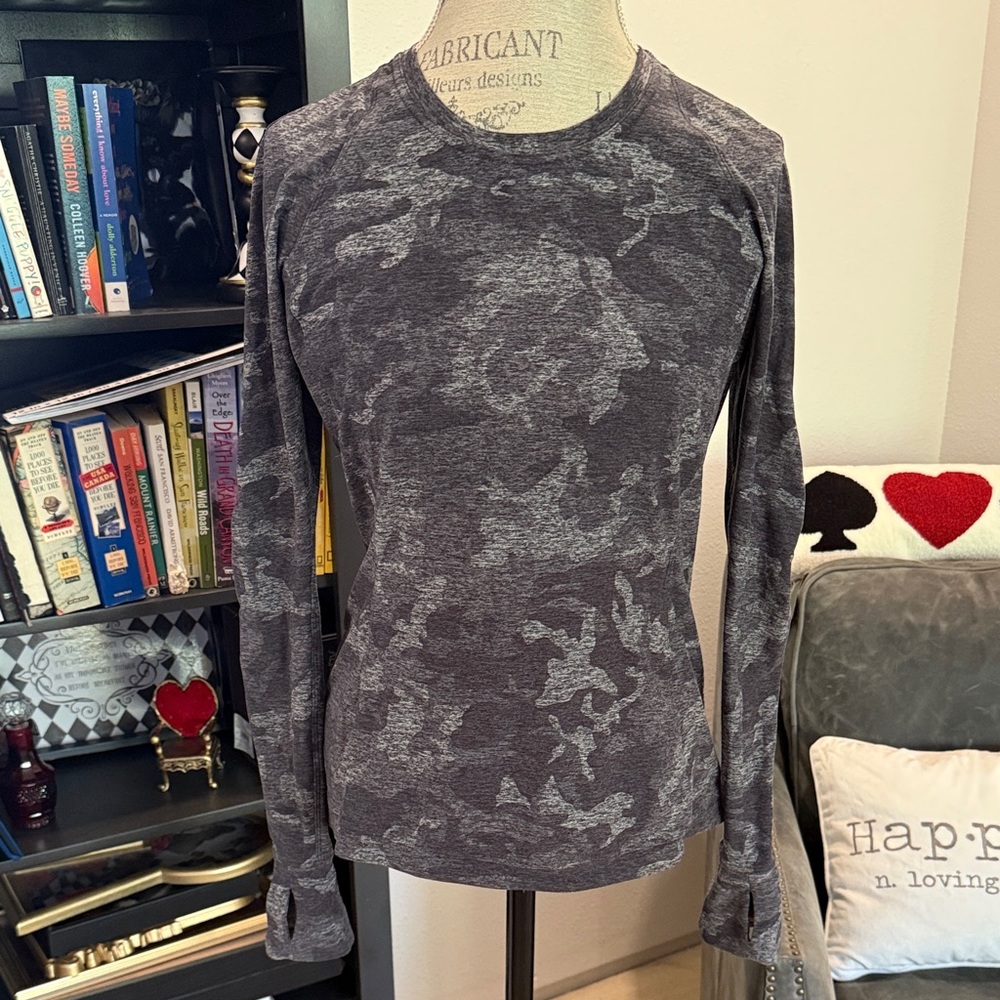 Lululemon Gray Camouflage Long Sleeve Active Top